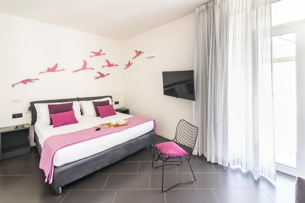 Foyer & Affittacamere 2*